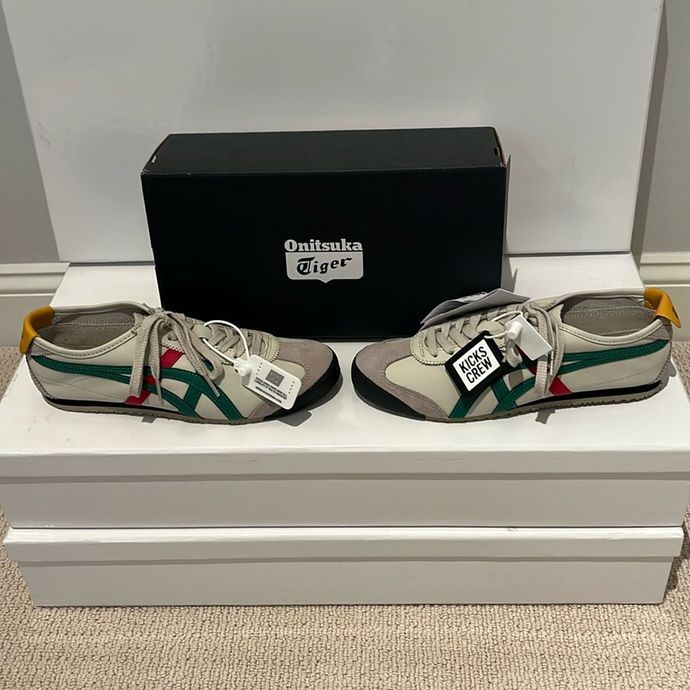 Onitsuka Tiger sneakers 7.5 men’s/9.5 women’s
